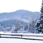 Leśniczówka U Zięby Nocleg ze śniadaniem