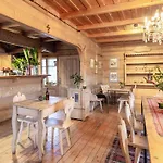住宿加早餐酒店 Lesniczowka U Zieby 考斯赛力克