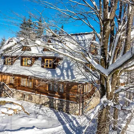 فندق مبيت وإفطار Lesniczowka U Zieby