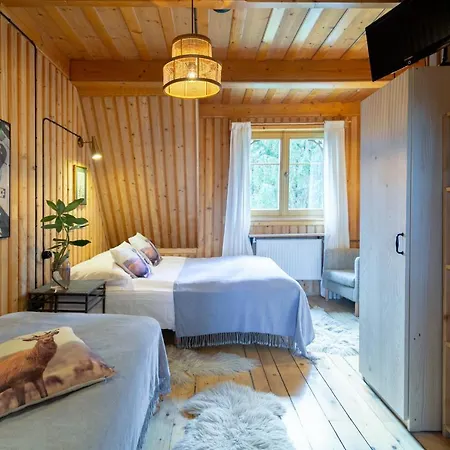 Lesniczowka U Zieby فندق مبيت وإفطار 3*