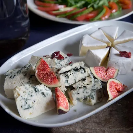 فندق مبيت وإفطار Lesniczowka U Zieby