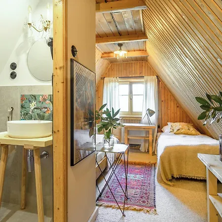 Bed & Breakfast Lesniczowka U Zieby